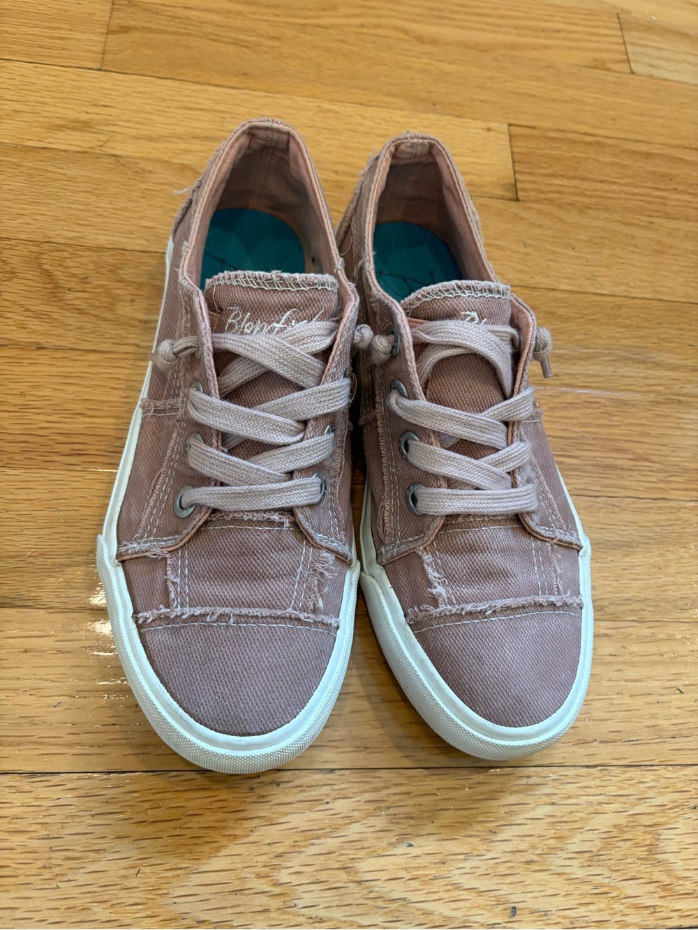 Blowfish Malibu Canvas Sneakers | Dusty Rose | Women’s Size 7